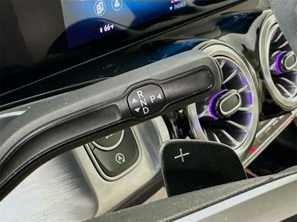 used 2022 Mercedes-Benz GLB 250 car, priced at $30,495