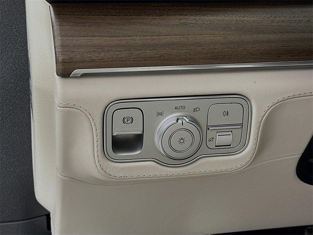 new 2026 Mercedes-Benz AMG GLE 53 car, priced at $104,250