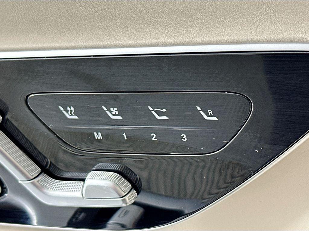 used 2022 Mercedes-Benz AMG SL 55 car, priced at $98,984