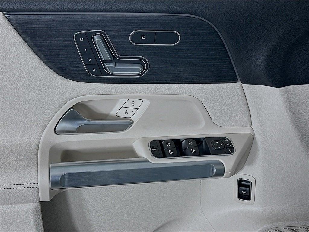 new 2026 Mercedes-Benz GLB 250 car, priced at $53,050