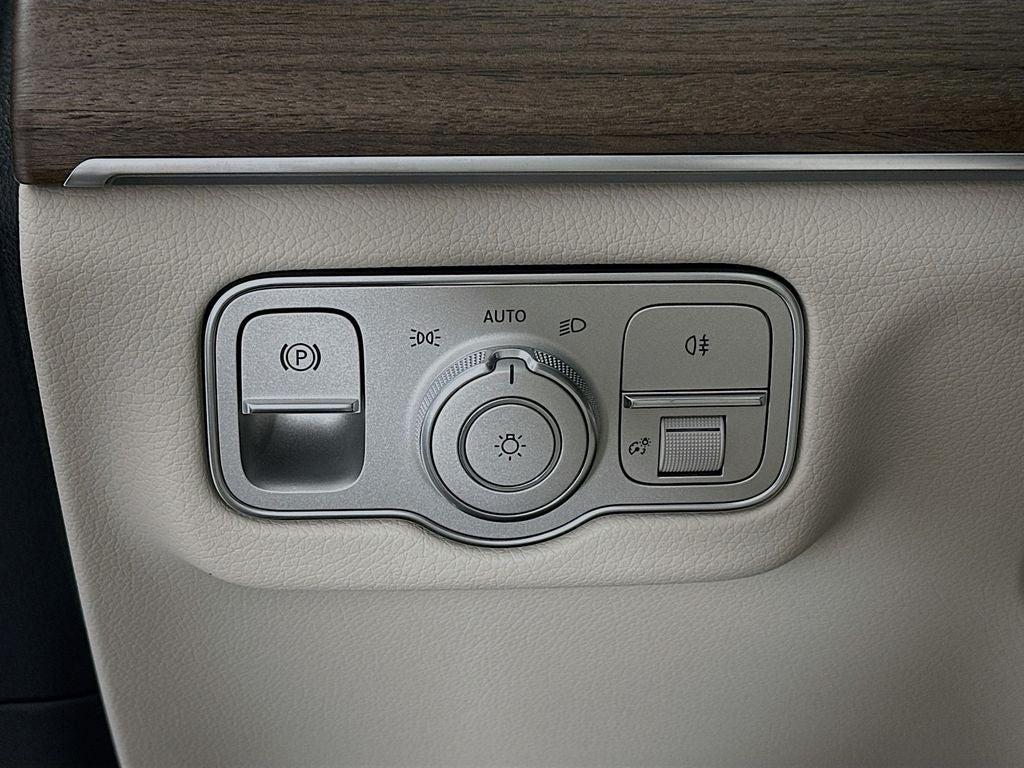 new 2026 Mercedes-Benz GLE 450 car, priced at $80,745