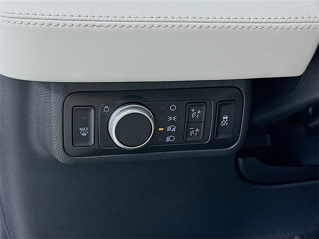 used 2021 Ford Mustang Mach-E car, priced at $18,495