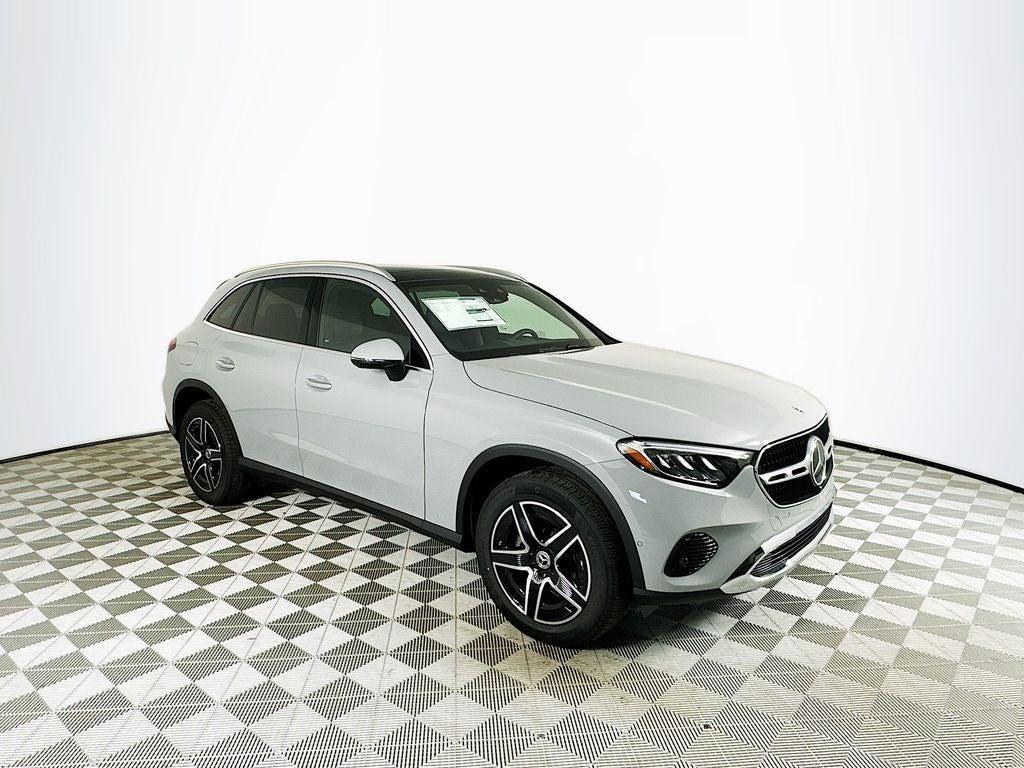 new 2026 Mercedes-Benz GLC 300 car, priced at $60,920