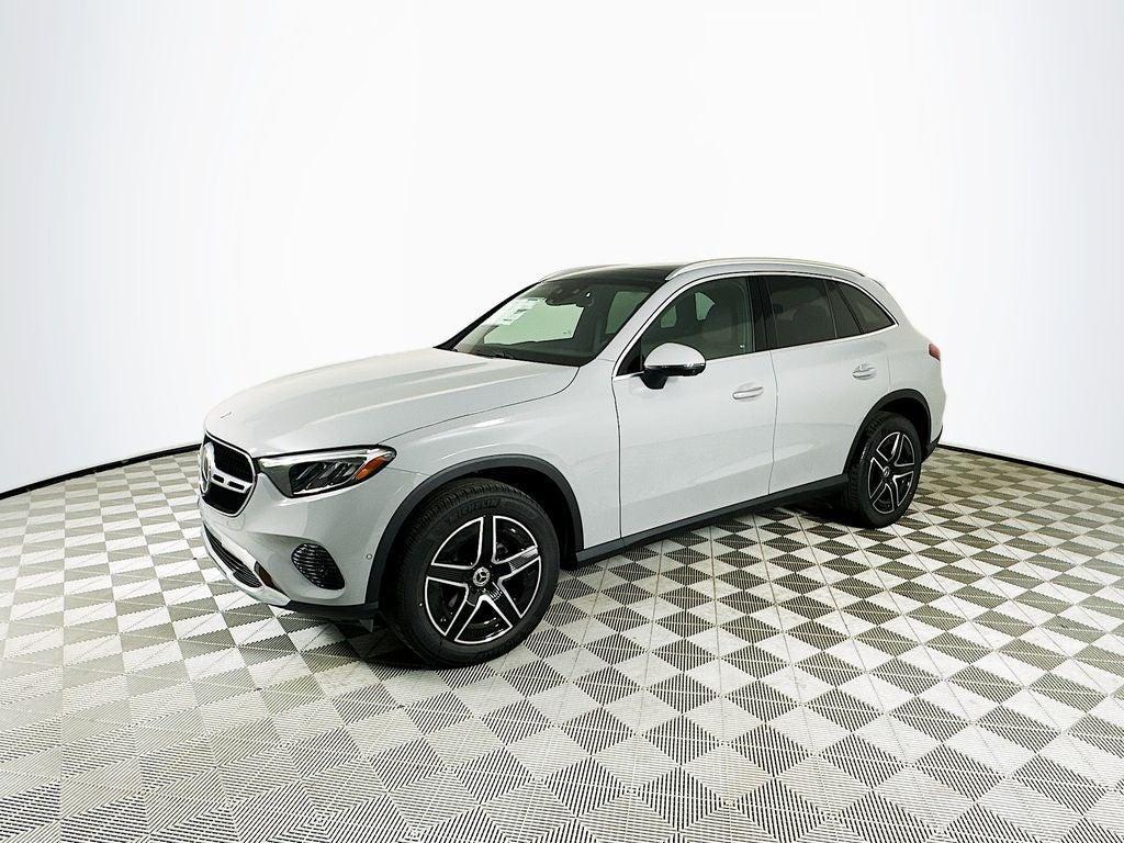 new 2026 Mercedes-Benz GLC 300 car, priced at $60,920