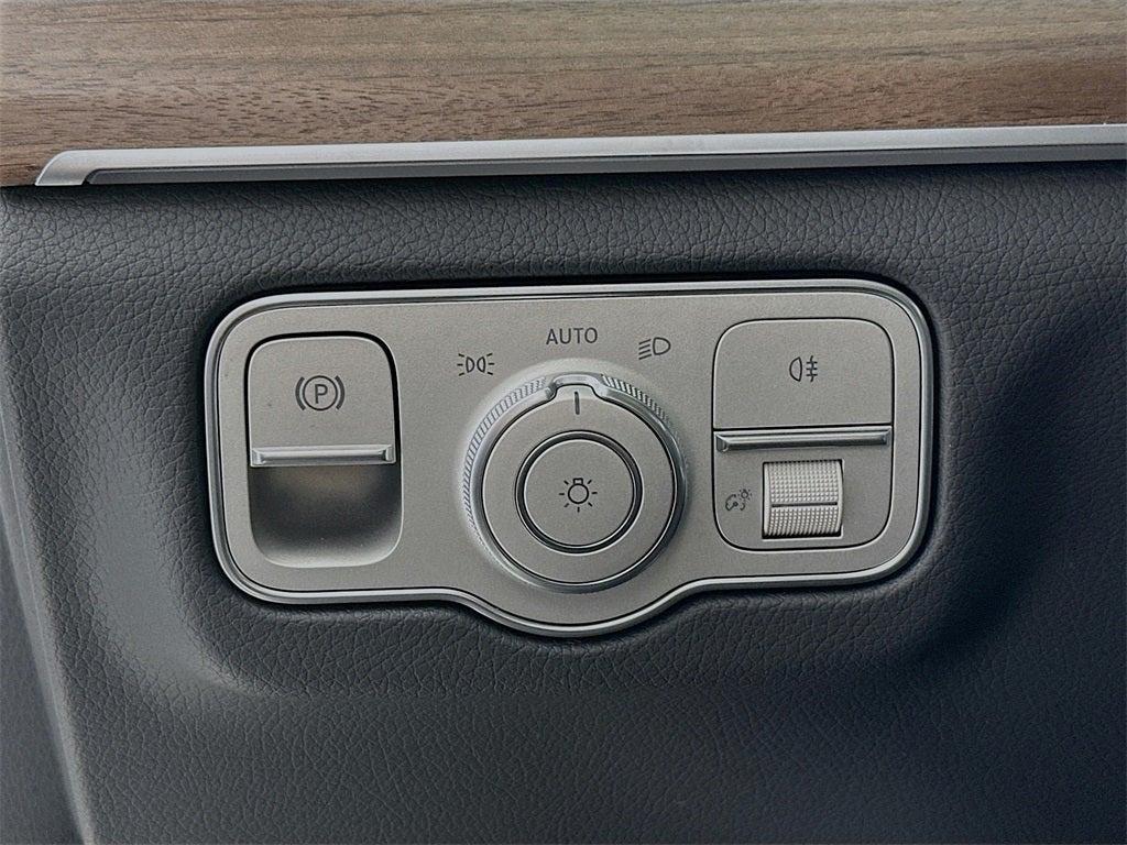 new 2026 Mercedes-Benz GLS 450 car, priced at $105,150