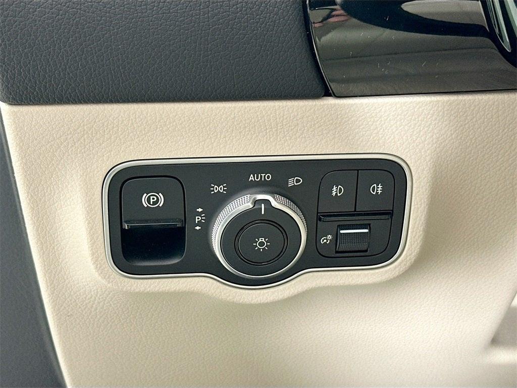 used 2023 Mercedes-Benz GLA 250 car, priced at $36,845