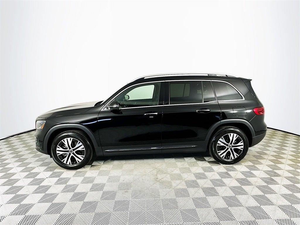 used 2025 Mercedes-Benz GLB 250 car, priced at $42,890