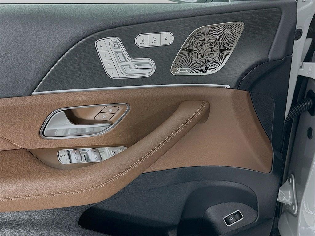 new 2026 Mercedes-Benz GLS 450 car, priced at $102,185