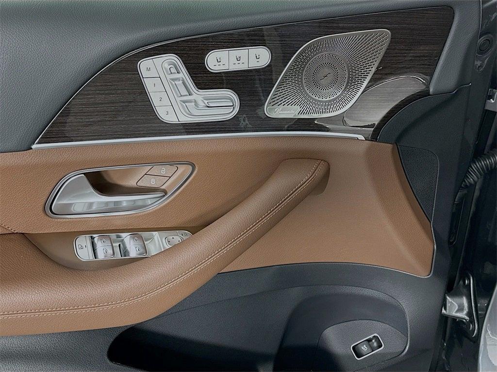 new 2026 Mercedes-Benz GLS 450 car, priced at $97,205