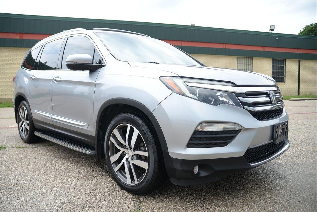 used 2016 Honda Pilot car, priced at $15,351
