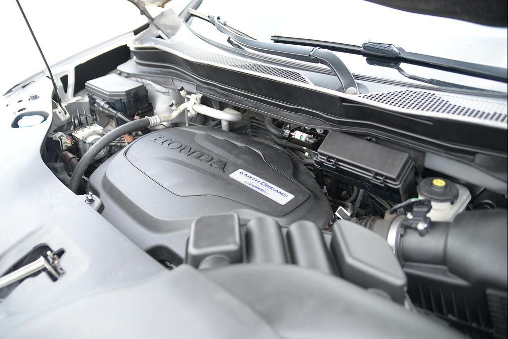 used 2016 Honda Pilot car, priced at $15,351