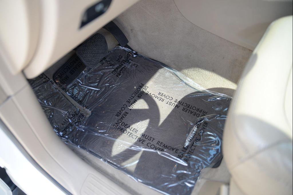 used 2014 Mercedes-Benz M-Class car, priced at $10,995