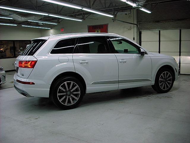 used 2017 Audi Q7 car, priced at $22,113