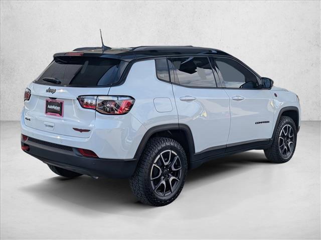 new 2026 Jeep Compass car, priced at $33,999
