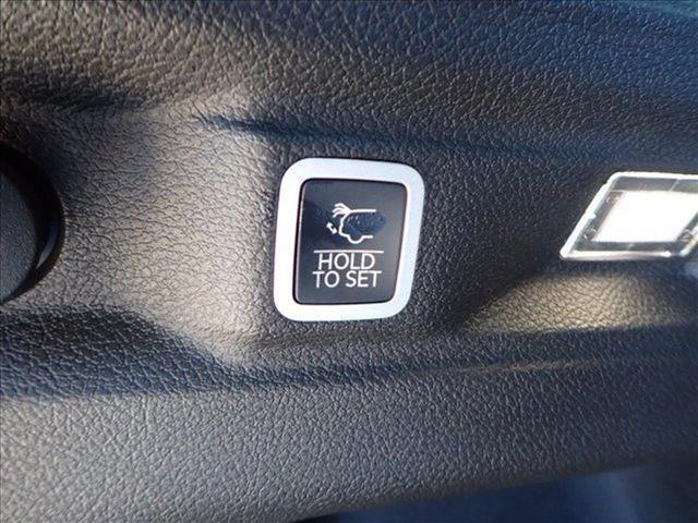 new 2025 Jeep Grand Cherokee L car, priced at $45,299