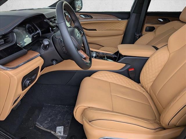 new 2025 Jeep Grand Cherokee car, priced at $64,489