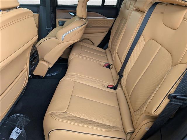 new 2025 Jeep Grand Cherokee car, priced at $64,489