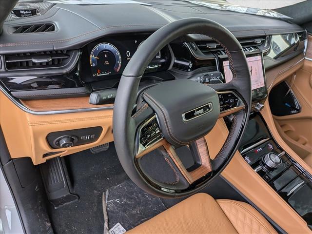 new 2025 Jeep Grand Cherokee car, priced at $64,489