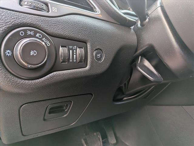 used 2021 Jeep Cherokee car, priced at $19,101