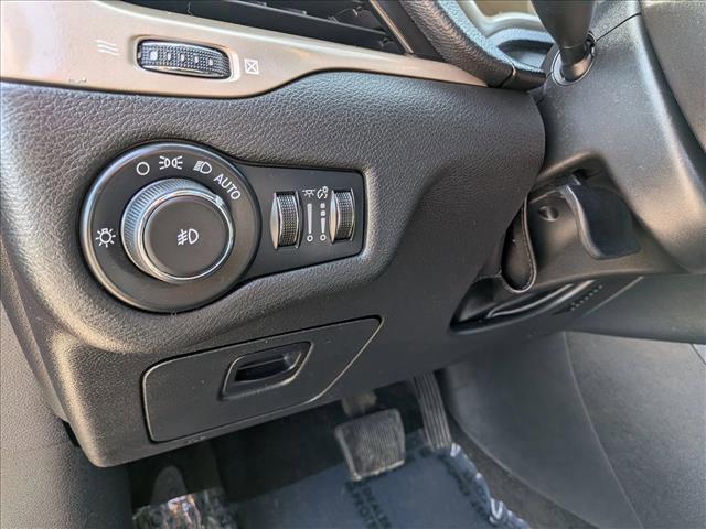 used 2016 Jeep Cherokee car, priced at $11,800