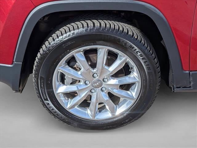 used 2016 Jeep Cherokee car, priced at $11,800