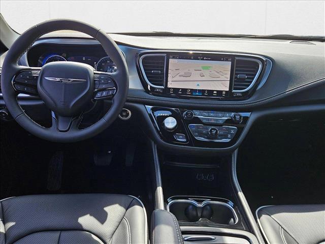 new 2025 Chrysler Pacifica car, priced at $49,179