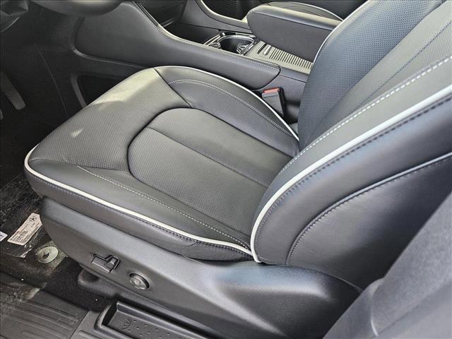 new 2025 Chrysler Pacifica car, priced at $49,179