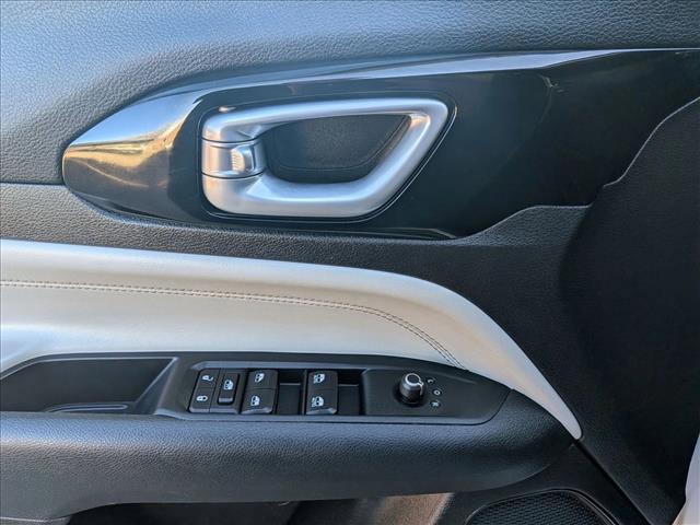 used 2022 Jeep Compass car, priced at $20,944