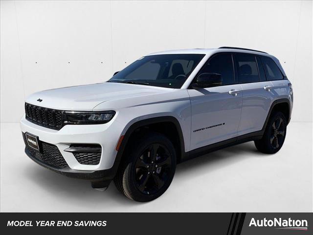 new 2025 Jeep Grand Cherokee car, priced at $40,714