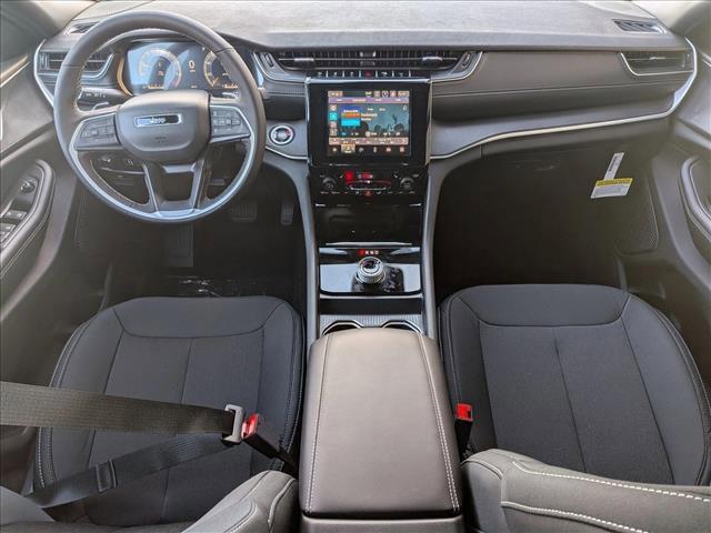 new 2025 Jeep Grand Cherokee car, priced at $41,549