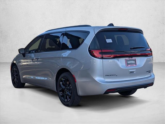 new 2026 Chrysler Pacifica car, priced at $53,279
