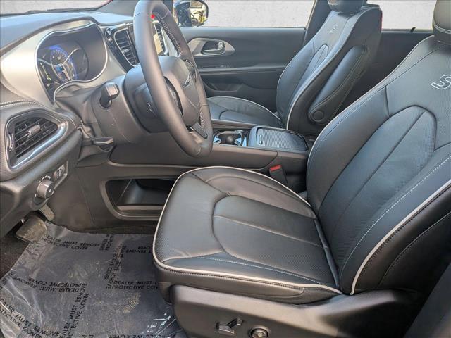 new 2026 Chrysler Pacifica car, priced at $52,549