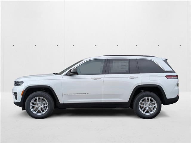 new 2025 Jeep Grand Cherokee car, priced at $40,549