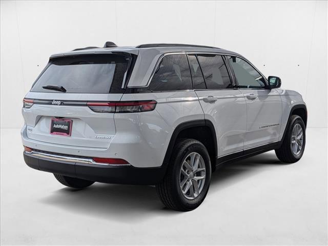 new 2025 Jeep Grand Cherokee car, priced at $40,549