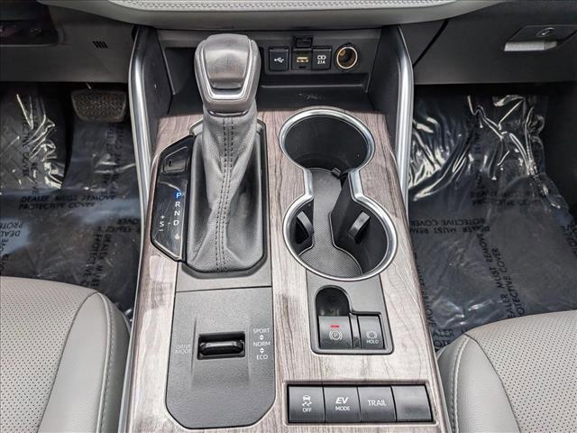 used 2021 Toyota Highlander Hybrid car, priced at $35,699