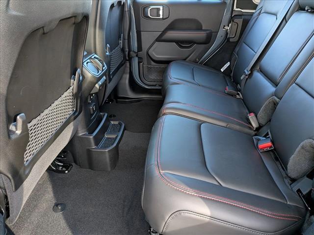 new 2025 Jeep Wrangler car, priced at $61,599