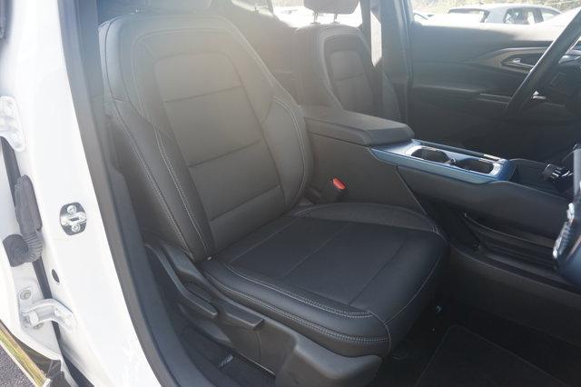 used 2025 Chevrolet Equinox EV car, priced at $22,995