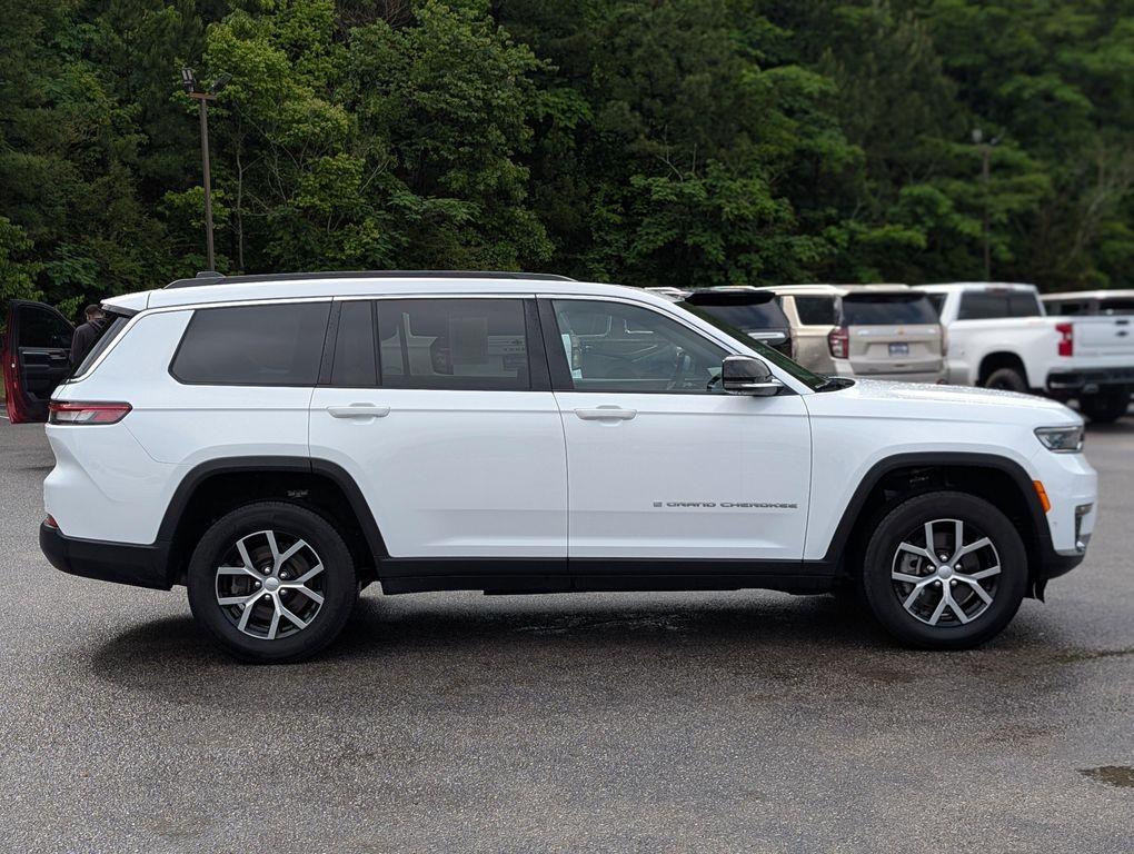 used 2024 Jeep Grand Cherokee L car, priced at $36,293