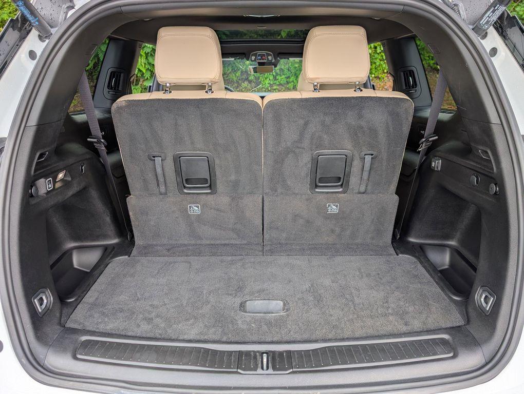 used 2024 Jeep Grand Cherokee L car, priced at $36,293