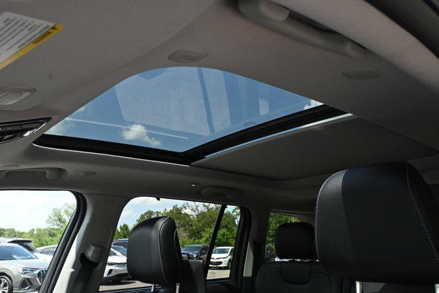 used 2023 Jeep Grand Cherokee 4xe car, priced at $27,995