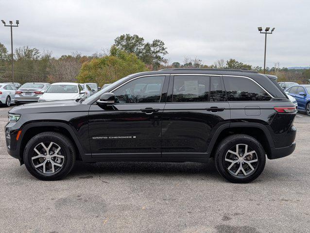 used 2024 Jeep Grand Cherokee car, priced at $31,995