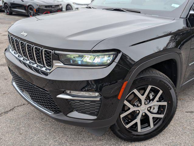 used 2024 Jeep Grand Cherokee car, priced at $31,995