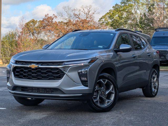 used 2025 Chevrolet Trax car, priced at $21,995