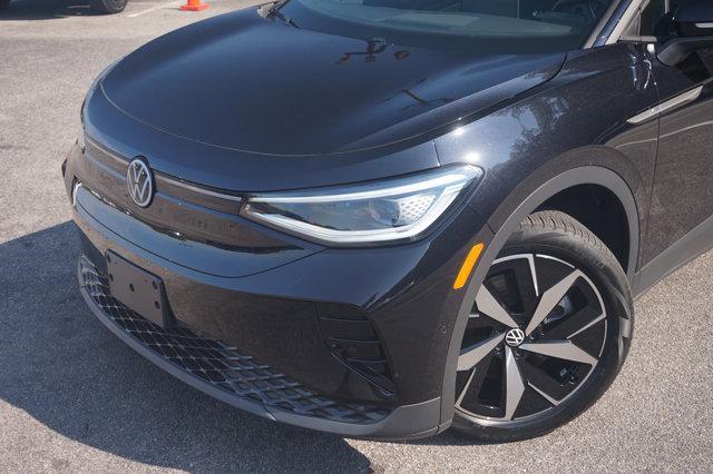 used 2023 Volkswagen ID.4 car, priced at $17,998