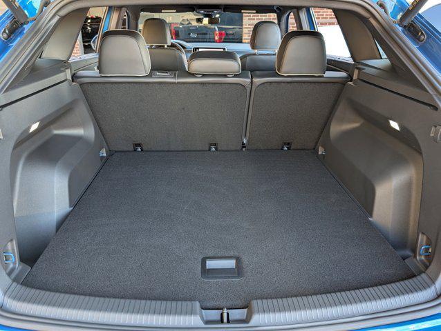 used 2024 Volkswagen Atlas Cross Sport car, priced at $39,990