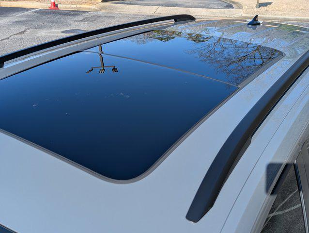 used 2025 Volkswagen Atlas car, priced at $35,995