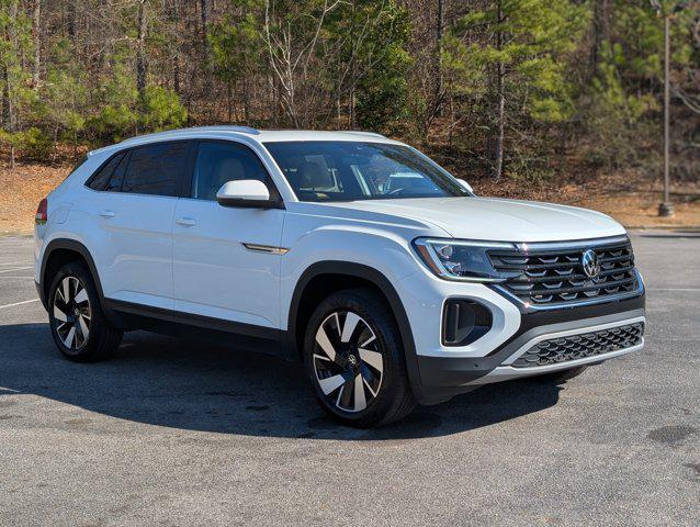 used 2025 Volkswagen Atlas Cross Sport car, priced at $34,990