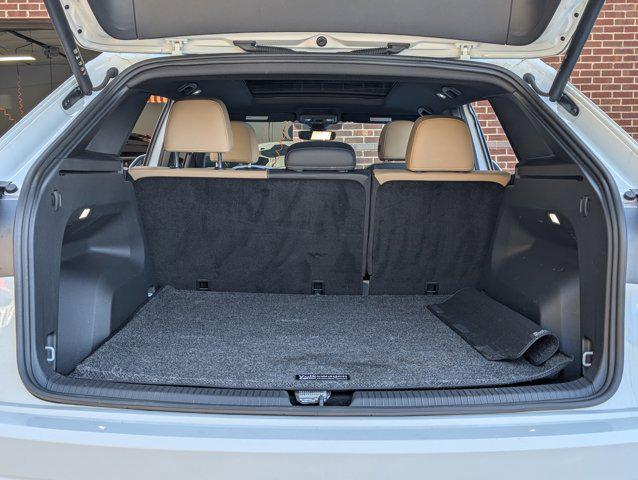 used 2025 Volkswagen Atlas Cross Sport car, priced at $34,990