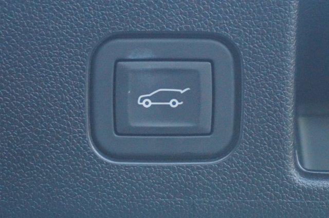 used 2025 Chevrolet Equinox EV car, priced at $22,990