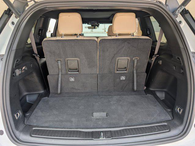 used 2024 Jeep Grand Cherokee L car, priced at $34,994